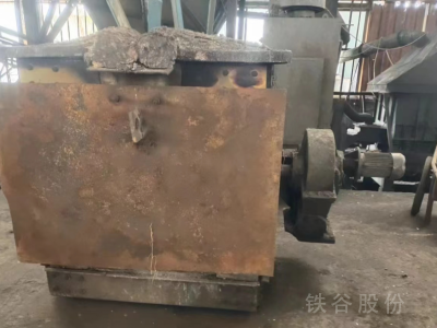 出售1.5噸串聯中頻爐，九成新，低壓380V圖2
